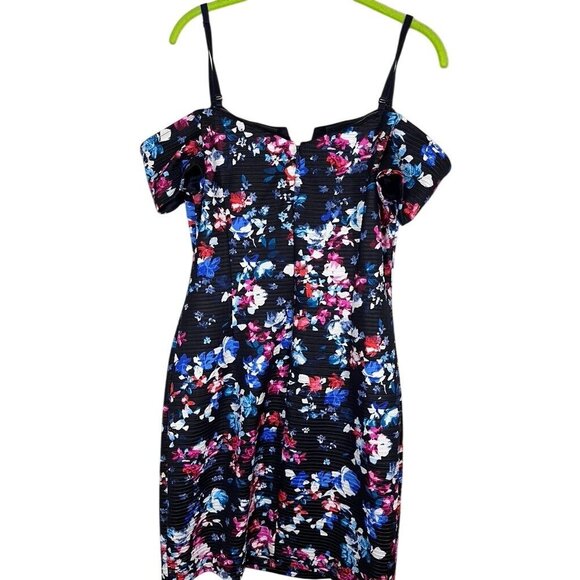 Guess Floral Dress 12 Black Mini Cold Shoulder Preppy Old Money Classic Chic 80s - Picture 7 of 13